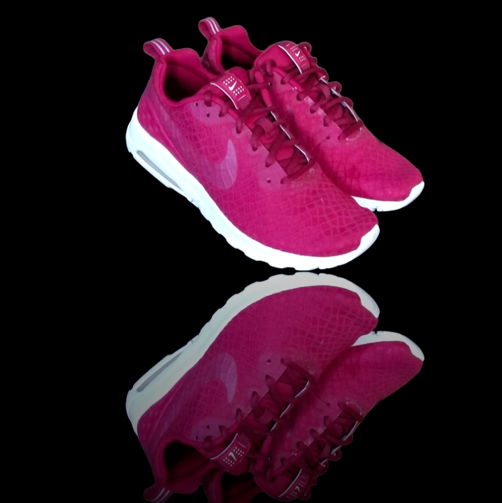 Nike Air Max Motion